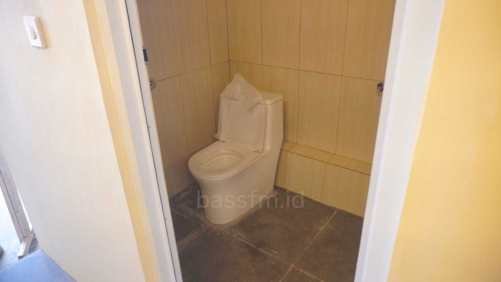 salah satu toilet baru